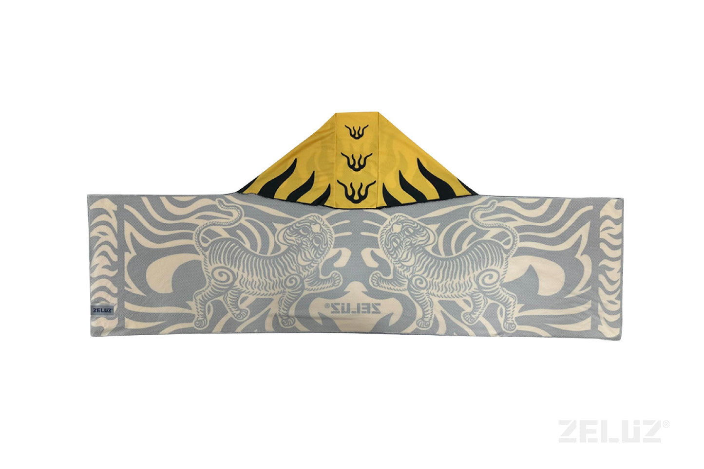 【ZELUZ ╳ 國立臺灣博物館】藍地黃虎旗-涼感披風帽巾