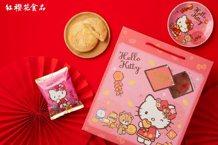 紅櫻花【三麗鷗授權】Hello Kitty 金元寶禮盒 - 贈Hello Kitty限量新春瓷盤