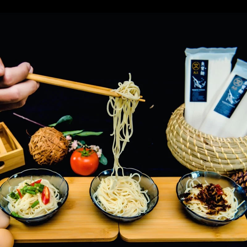 【丸文食品】麵麵俱到魚多多禮盒古早味旗魚鬆220g2包+魚寶麵1包