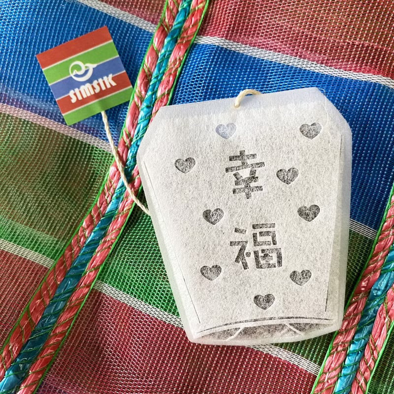 【送禮推薦】茶杯裡的台灣 (包含12個台灣意象造型茶包)