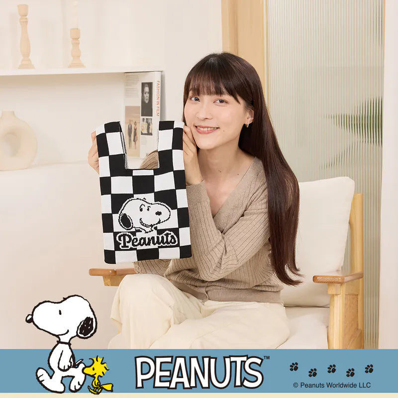 Snoopy 史努比聯名款.針織多變手腕包 黑格史努比(1入)