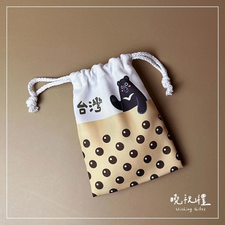 曉祝禮 【輕薄款14X19CM束口袋】台灣 臺灣 紀念品 伴手禮 出國 禮物 台北 束口袋 收納袋 飾品袋 小藥袋 環保袋(1入)