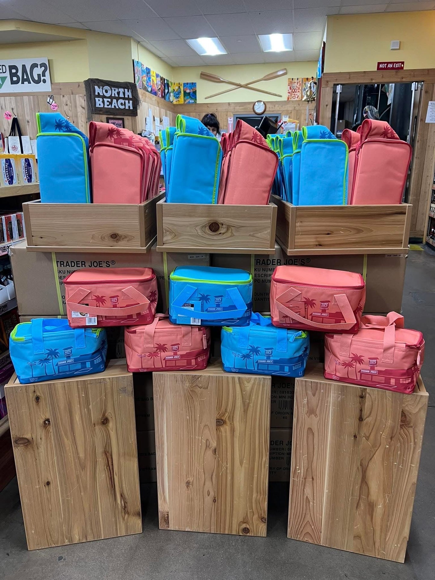 🆓🎁贈品(08.23.25)🎁下單贈品🎁Trader Joe‘s 迷你保冷/溫袋(保冷/溫便當袋) 顏色: 2️⃣選1️⃣