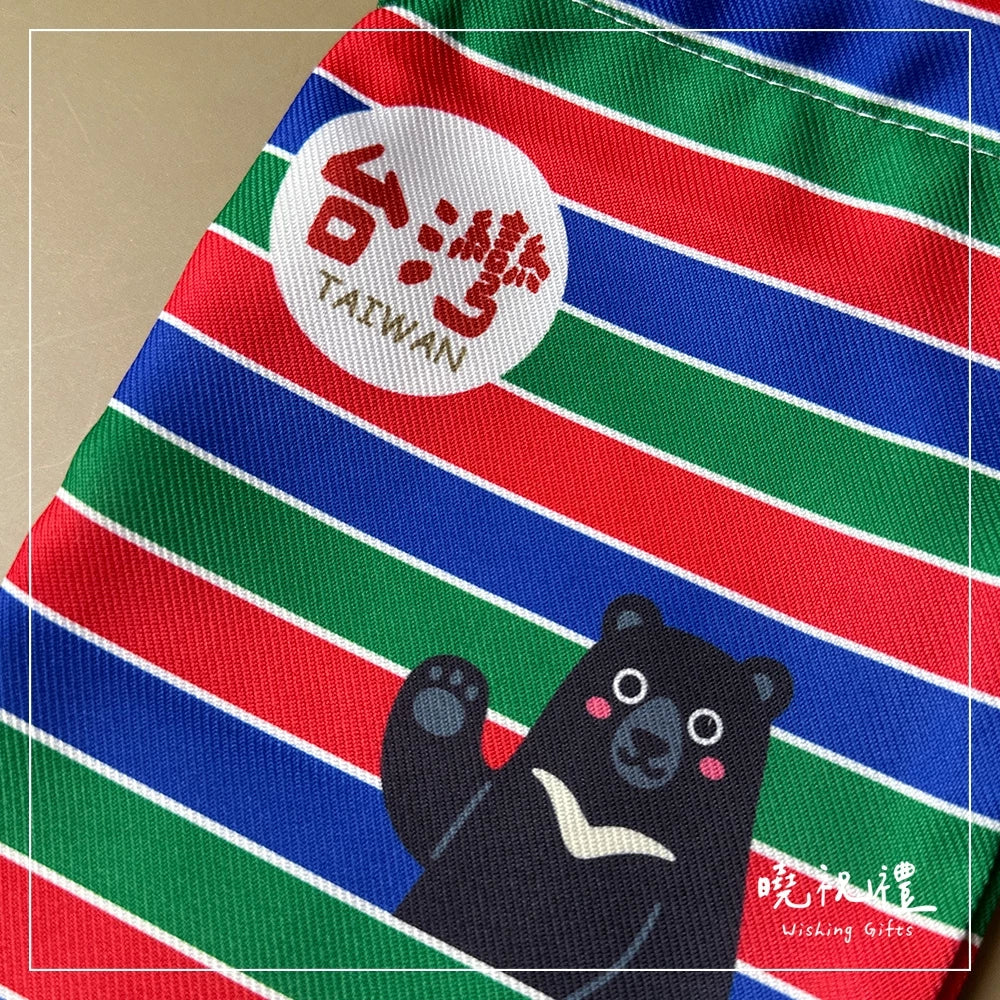 曉祝禮 【給外國朋友】台灣 臺灣 紀念品 伴手禮 出國 禮物 台灣黑熊 束口袋 收納袋 飾品袋 小藥袋 環保袋 14X19CM(1入)