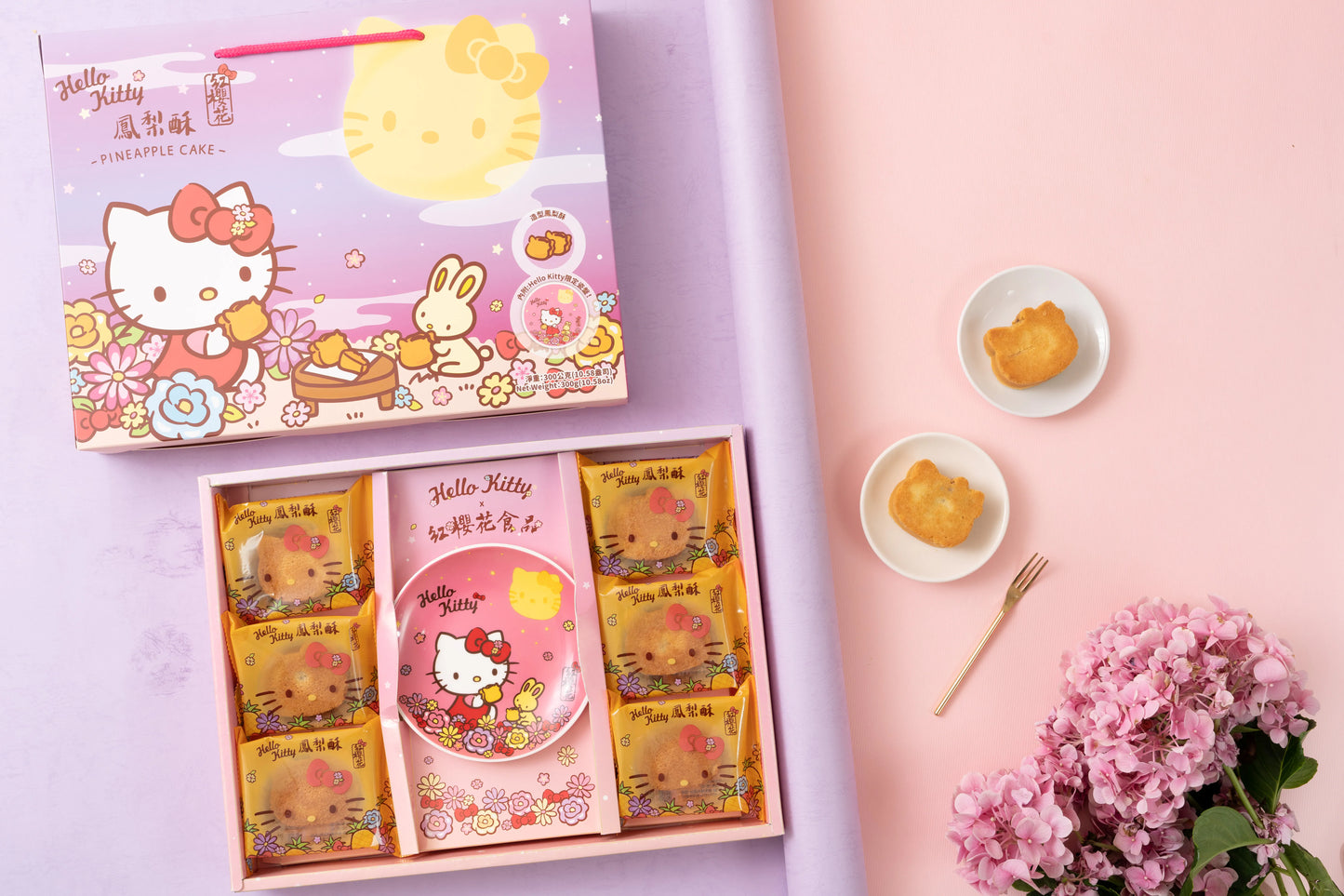 紅櫻花【三麗鷗授權】Hello Kitty 造型鳳梨酥禮盒 - 贈Hello Kitty限定瓷盤