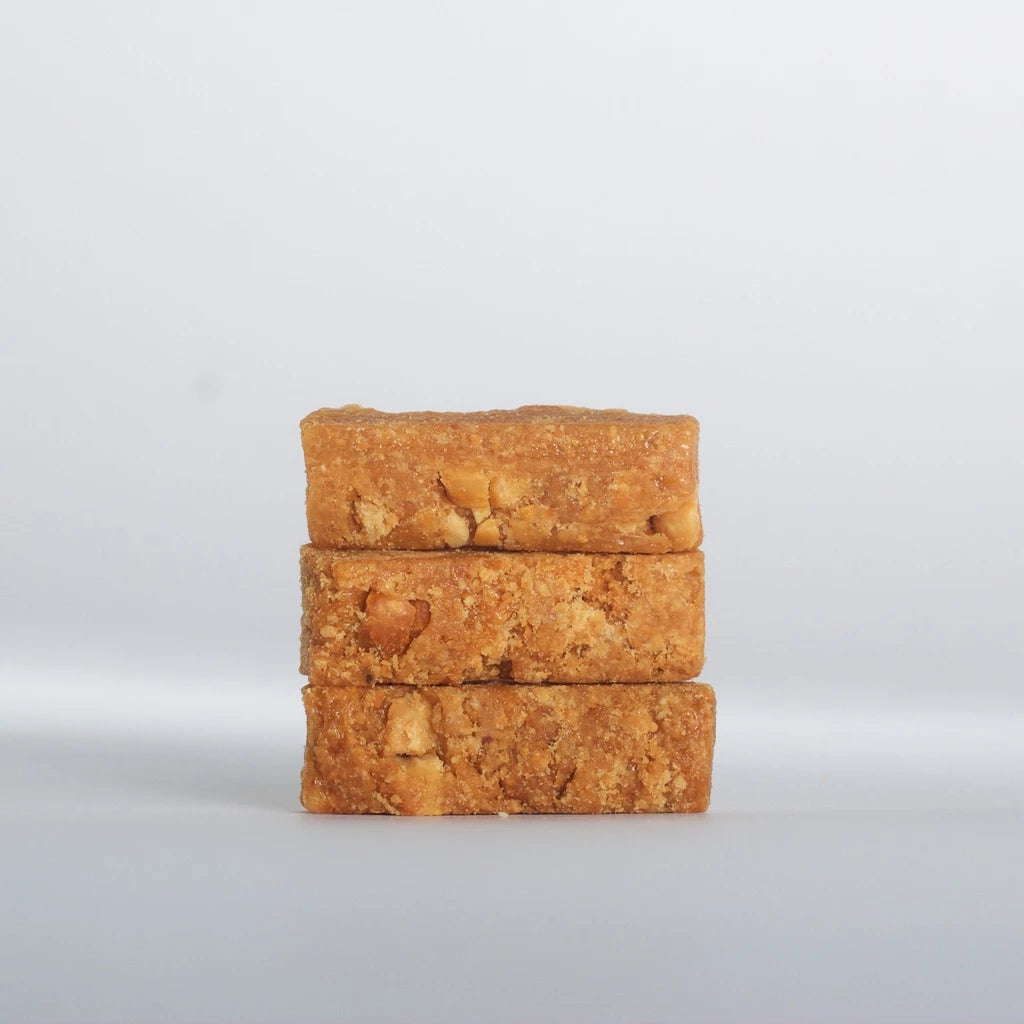 【大地花生工坊】金磚 200g/袋（可素食）｜經典花生糖 磨製花生系列