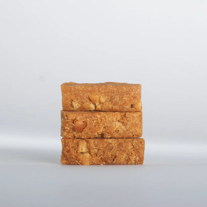 【大地花生工坊】金磚 200g/袋（可素食）｜經典花生糖 磨製花生系列