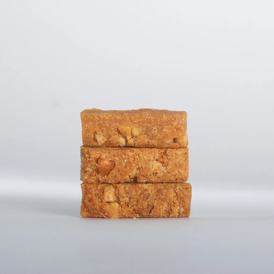 【大地花生工坊】金磚 200g/袋（可素食）｜經典花生糖 磨製花生系列