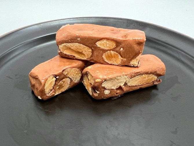 蜜旺果舖 本土巧克力杏仁牛軋糖(200g)