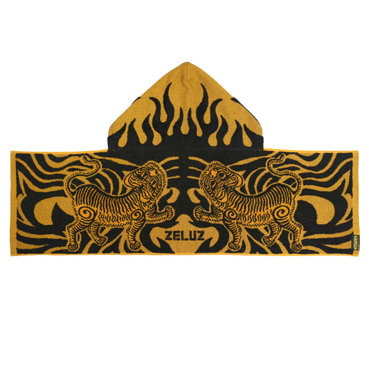 【ZELUZ ╳ 國立臺灣博物館】藍地黃虎旗-涼感披風帽巾