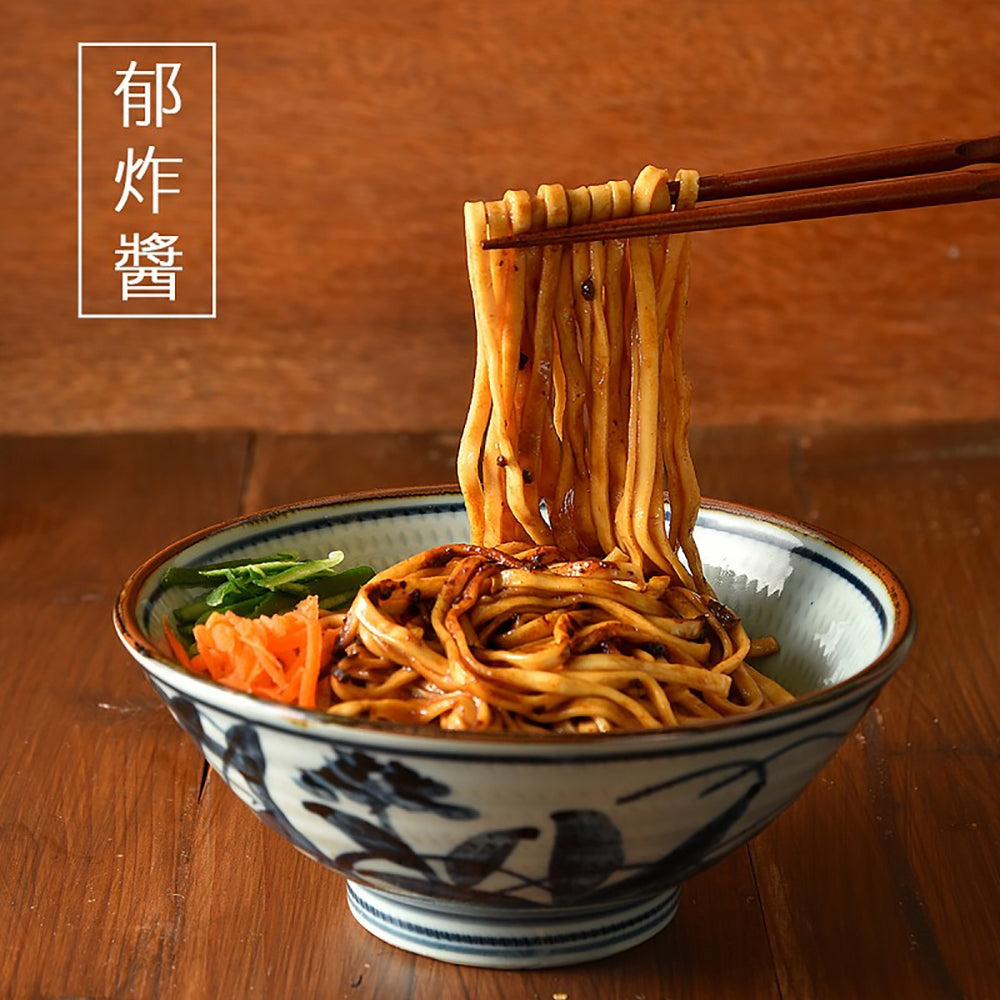 【小夫妻拌麵 郁炸醬】海外人氣款(一袋/4包)