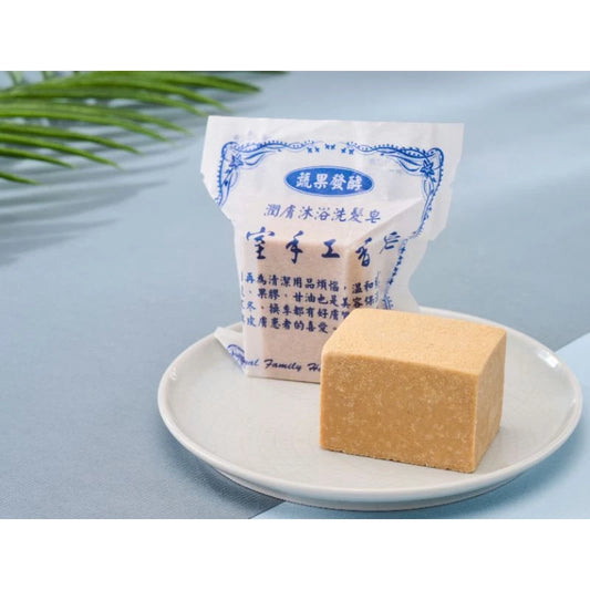 皇室四季.沐.髮皂--🚩不能說的用過就知道！皮膚患者、皮膚問題、手部、頭皮，孕、嬰安心，不分年齡膚質(1入)